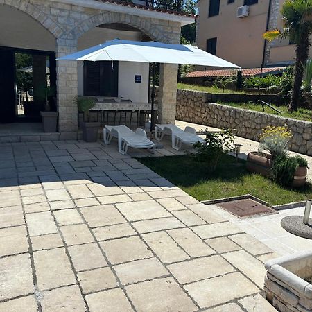 Apartment Verano Нівице Екстер'єр фото