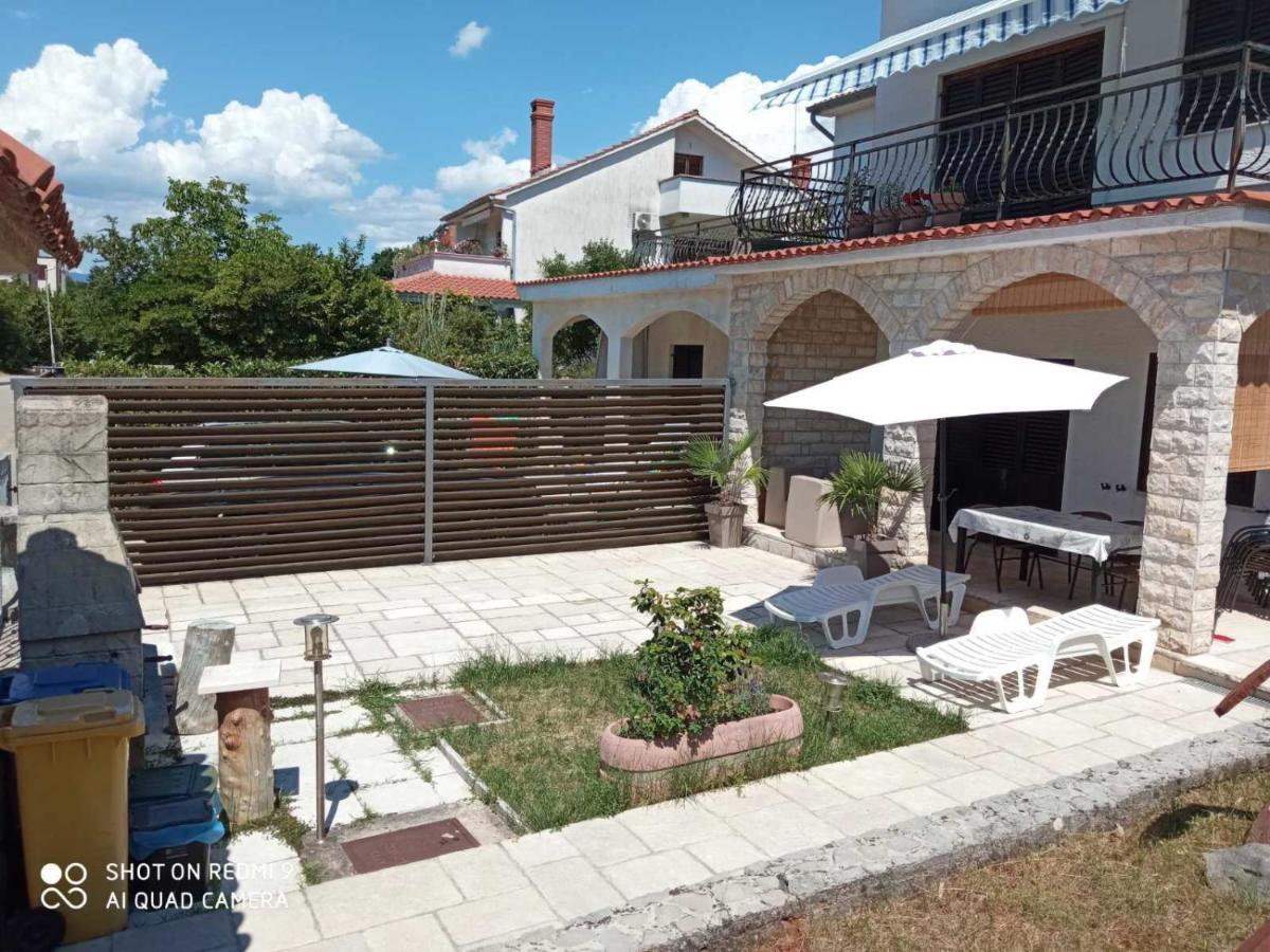 Apartment Verano Нівице Екстер'єр фото