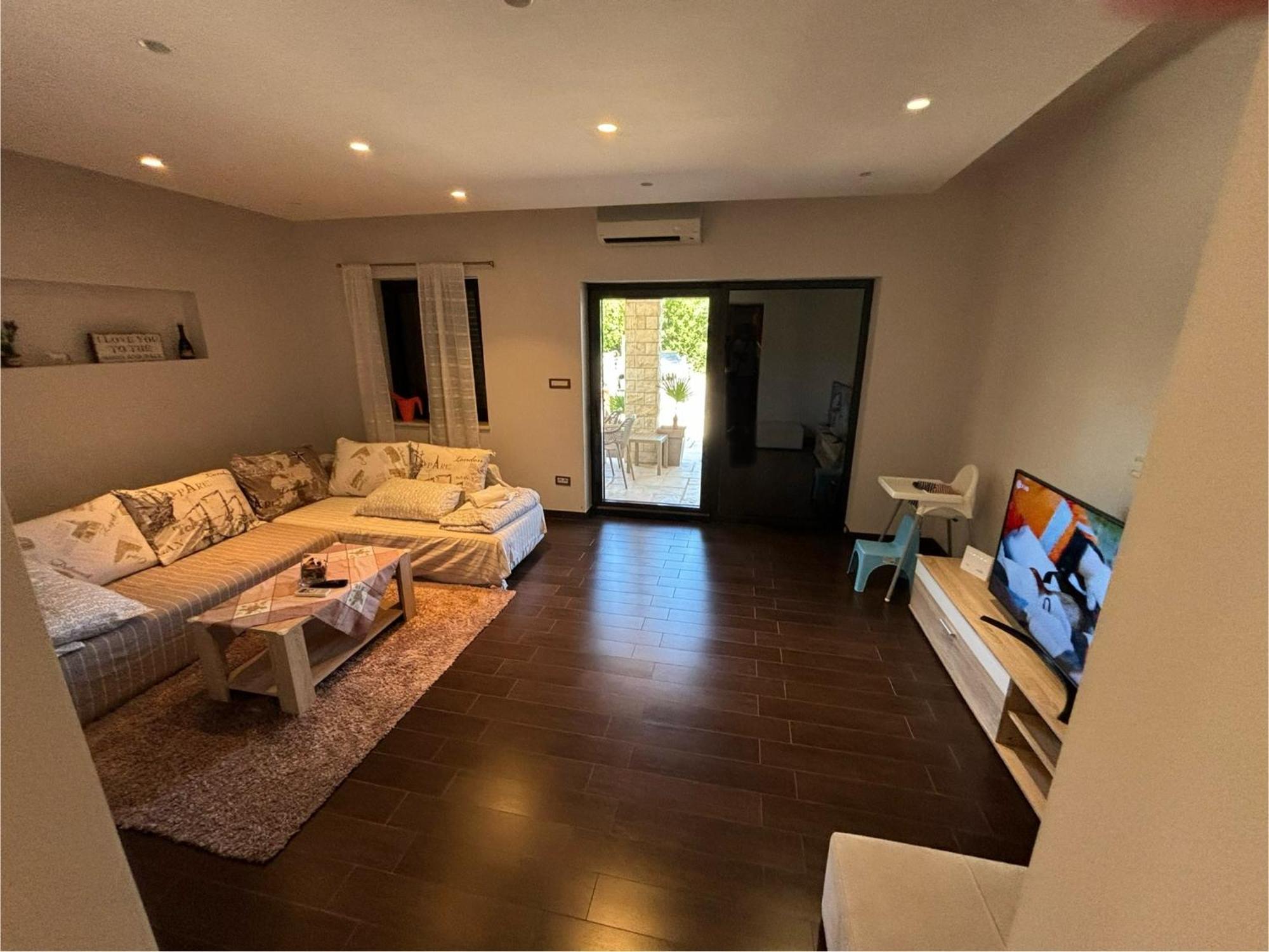 Apartment Verano Нівице Екстер'єр фото
